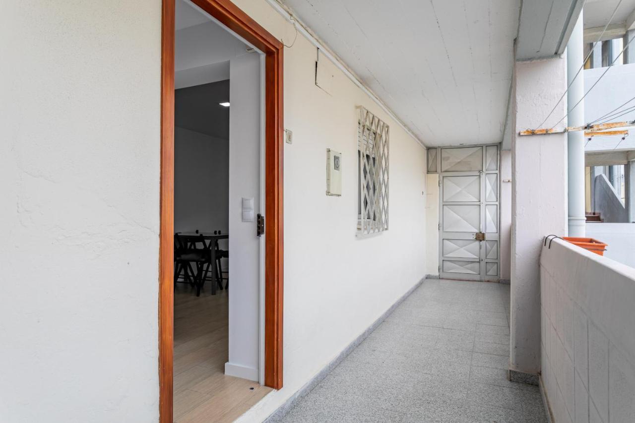 House Black & White Apartment Lisbon Luaran gambar